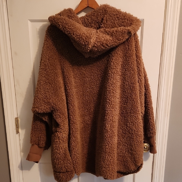 Ashley By 26 International Brown Teddy Jacket - Picture 3 of 4